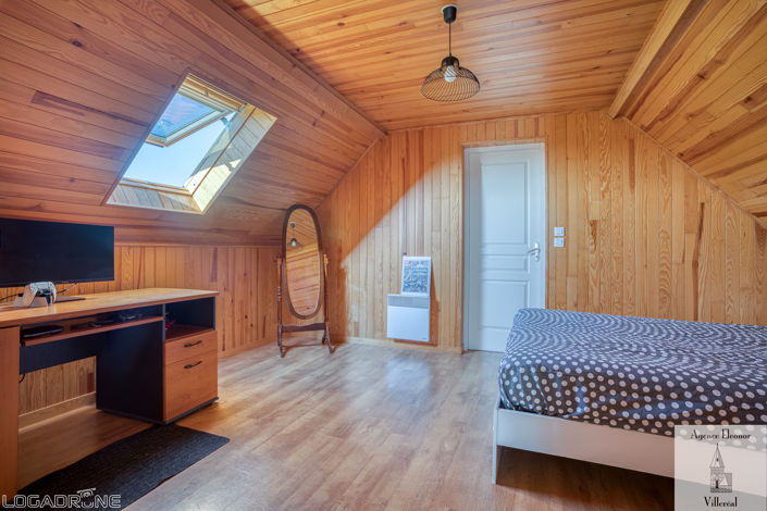 Image No.11-3 Bed House for sale