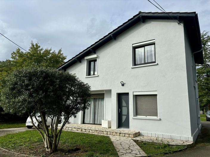 Image No.1-5 Bed House for sale