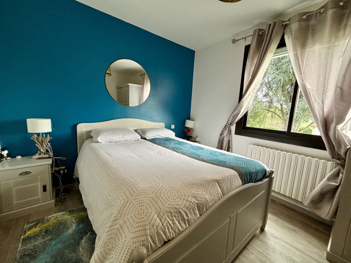 Image No.9-5 Bed House for sale