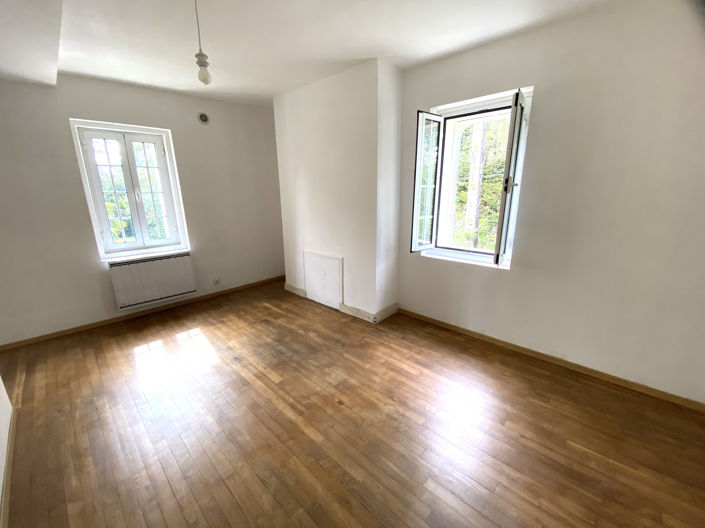 Image No.13-3 Bed House for sale