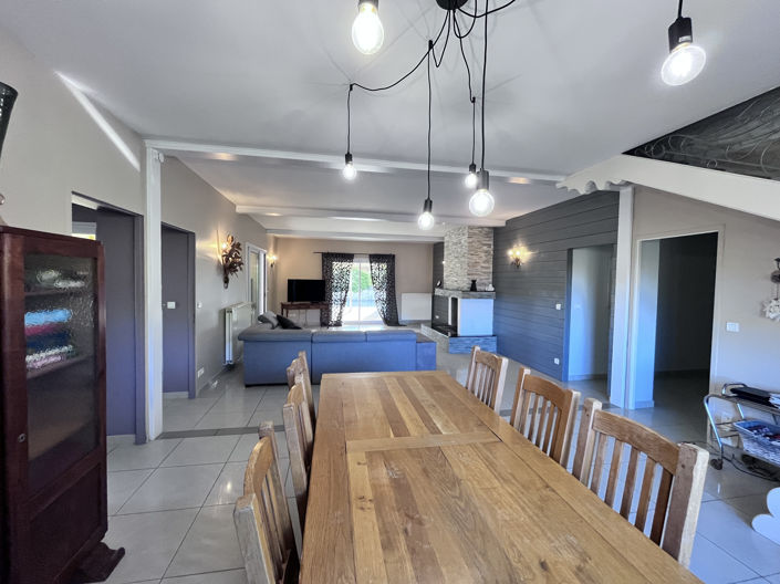 Image No.13-5 Bed House for sale