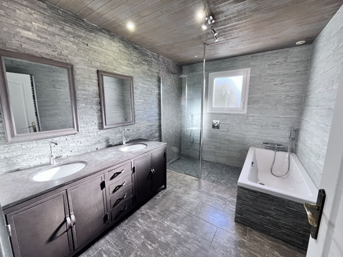 Image No.19-5 Bed House for sale