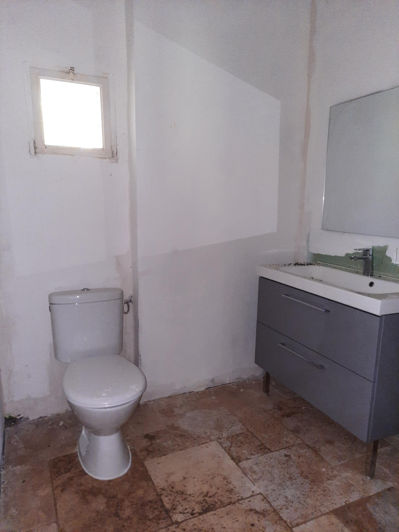 Image No.12-3 Bed House for sale