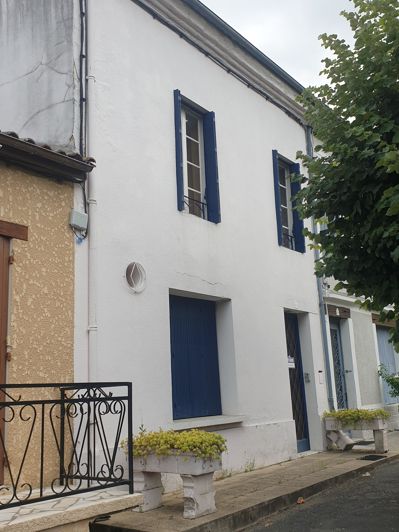 Image No.1-3 Bed House for sale