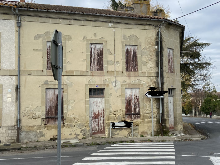 Image No.2-House for sale