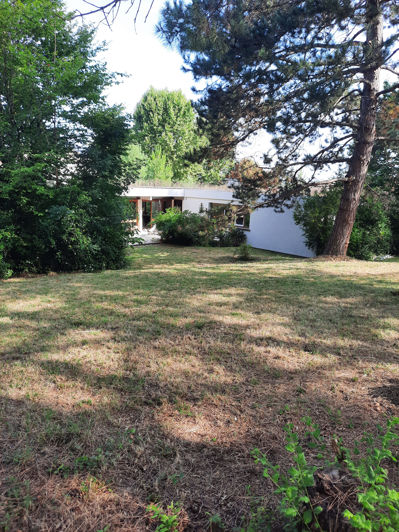 Image No.2-5 Bed House for sale