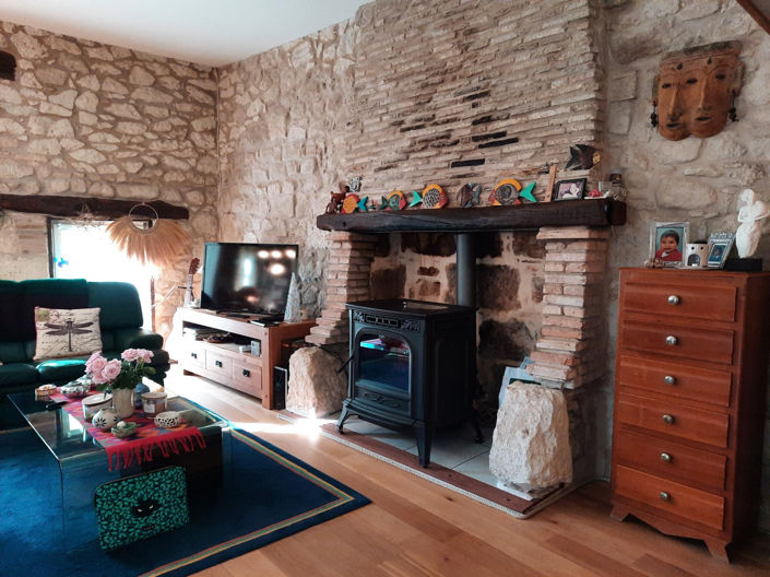 Image No.4-2 Bed House for sale