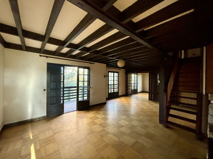 Image No.9-3 Bed House for sale