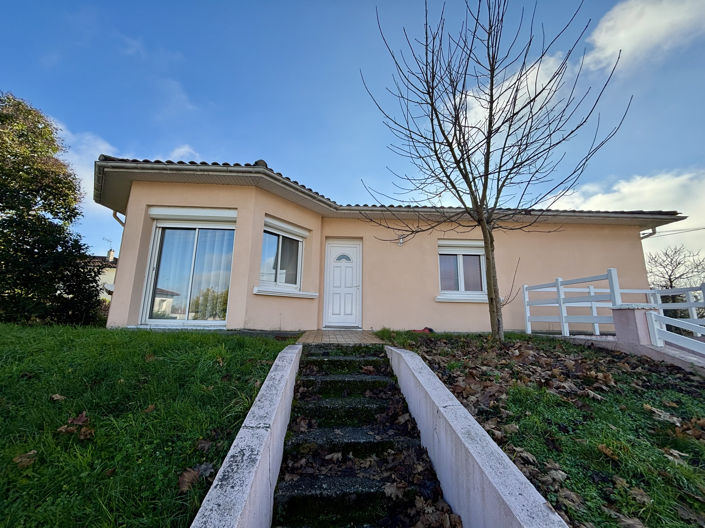 Image No.1-4 Bed House for sale