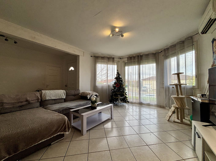 Image No.7-4 Bed House for sale