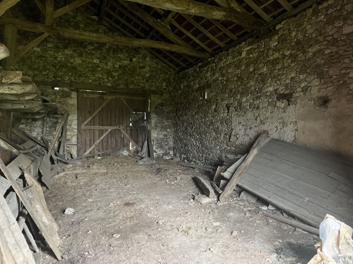 Image No.4-Barn for sale