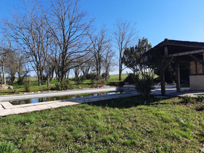 Image No.20-7 Bed House for sale