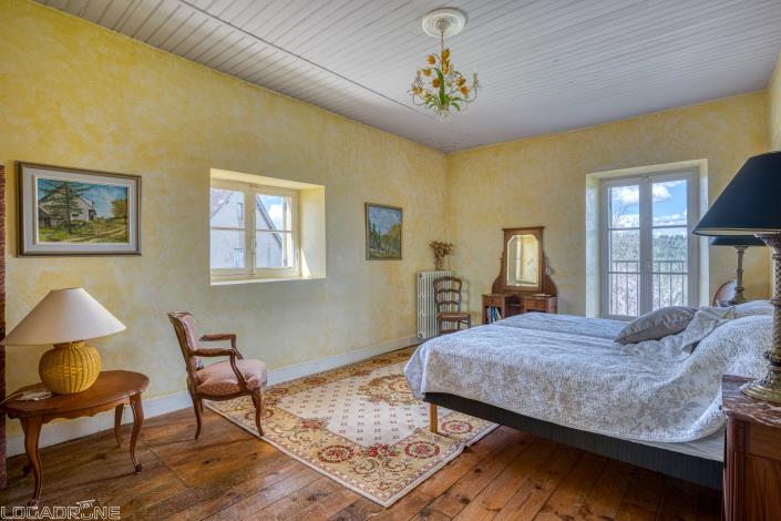 Image No.6-6 Bed Mansion for sale