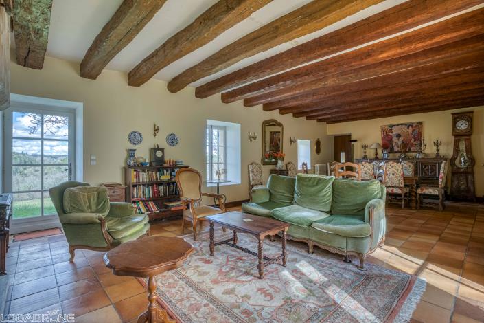 Image No.2-6 Bed Mansion for sale