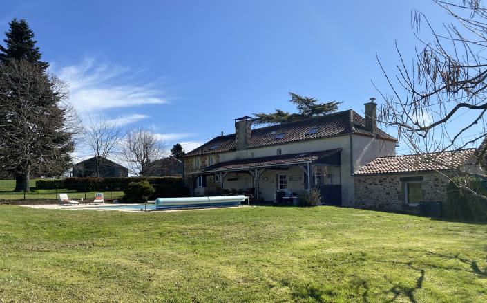 Image No.6-4 Bed Farmhouse for sale