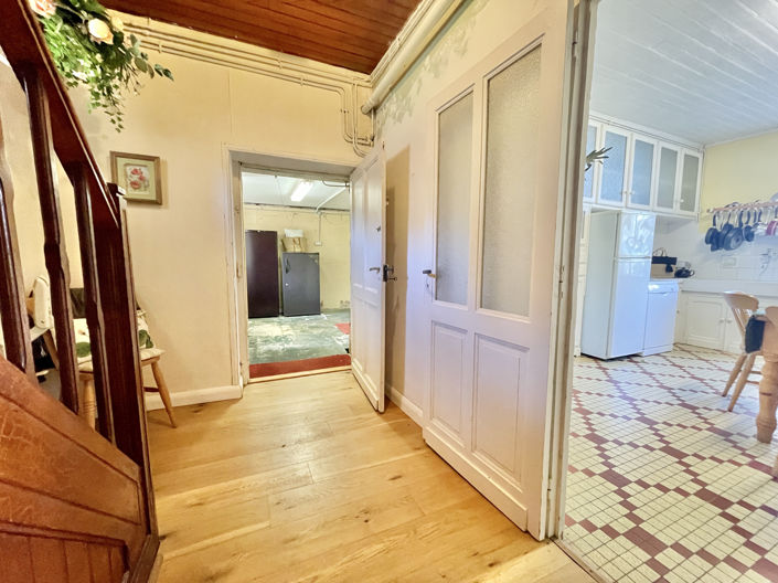 Image No.23-4 Bed House for sale