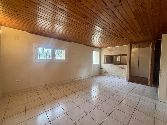 Image No.14-3 Bed House for sale