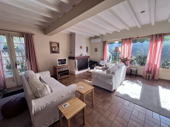 Image No.14-3 Bed House for sale