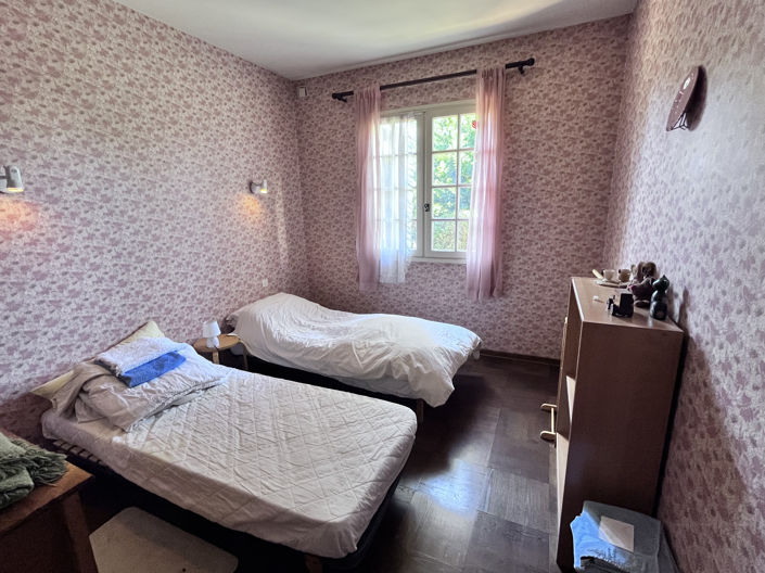 Image No.7-3 Bed House for sale