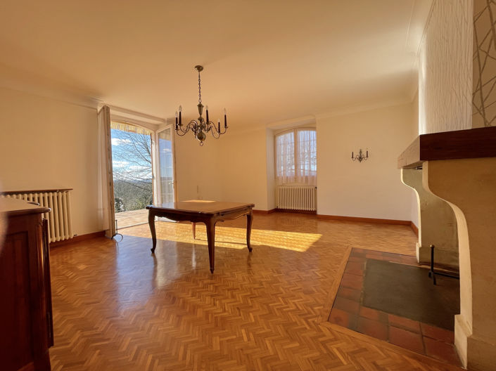 Image No.5-3 Bed House for sale