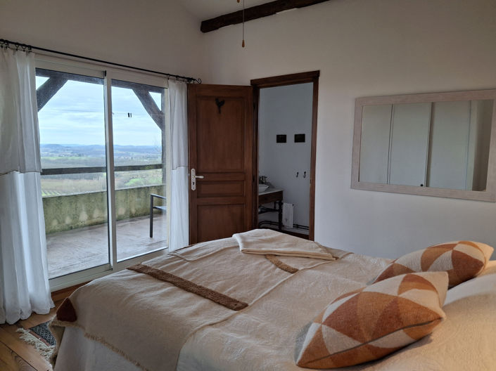 Image No.9-4 Bed House for sale