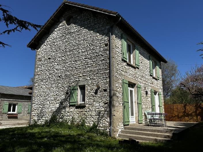 Image No.1-4 Bed Country House for sale