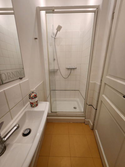 Image No.8-3 Bed House for sale