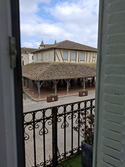 Image No.11-12 Bed Property for sale