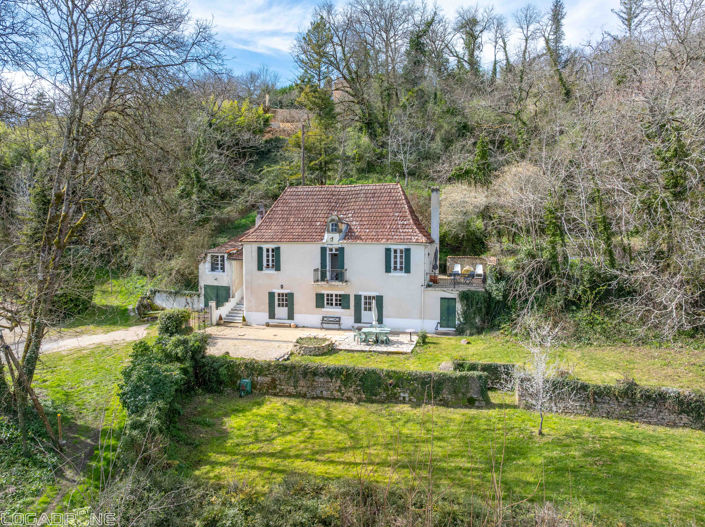 Image No.1-4 Bed House for sale