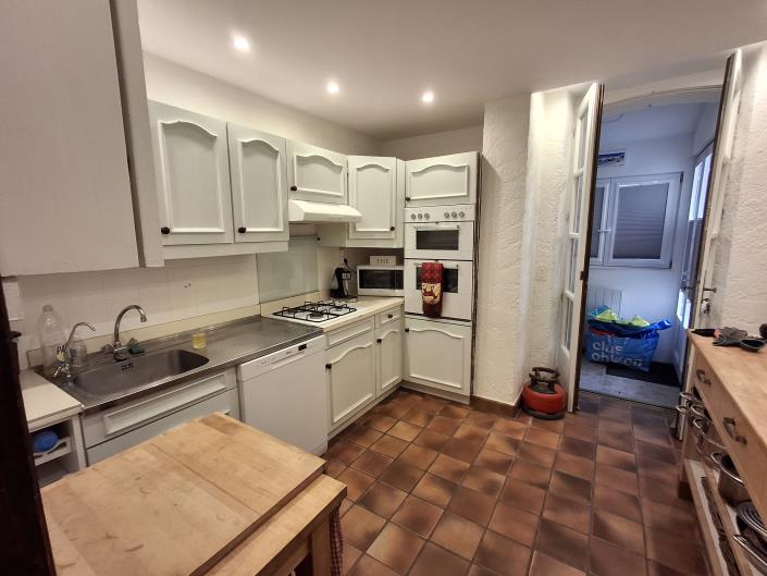 Image No.21-3 Bed Village House for sale