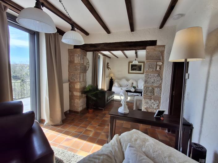 Image No.6-3 Bed Village House for sale