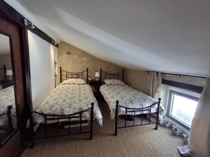 Image No.17-3 Bed Village House for sale