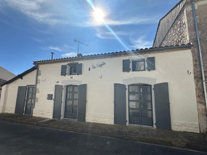 Image No.25-3 Bed Village House for sale