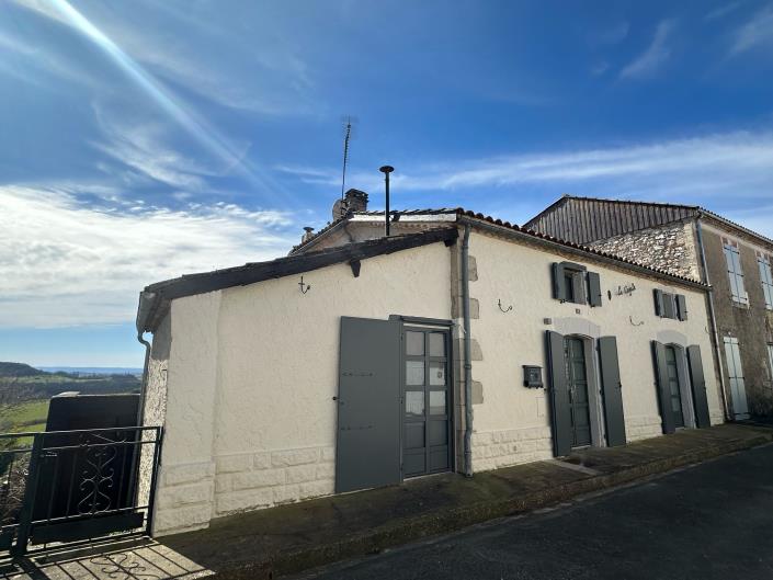 Image No.28-3 Bed Village House for sale