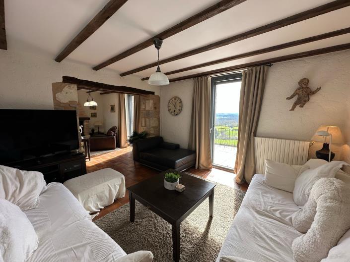 Image No.29-3 Bed Village House for sale