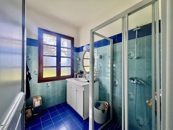 Image No.9-4 Bed House for sale