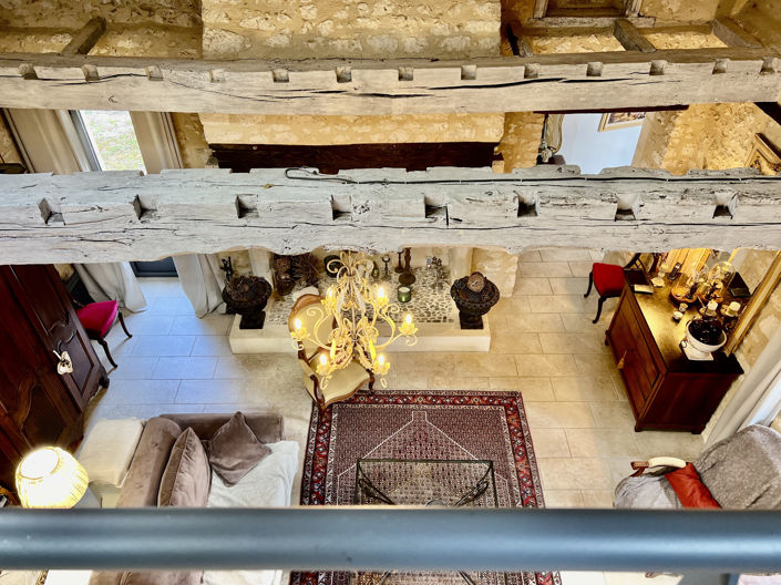 Image No.10-3 Bed House for sale