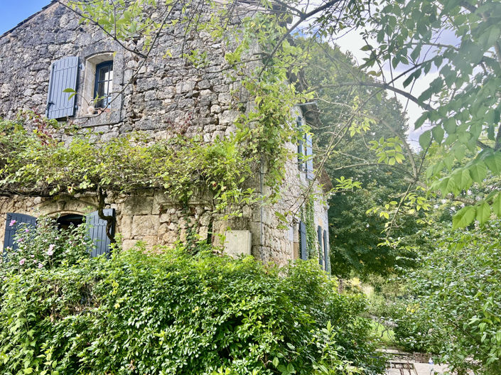 Image No.3-3 Bed House for sale