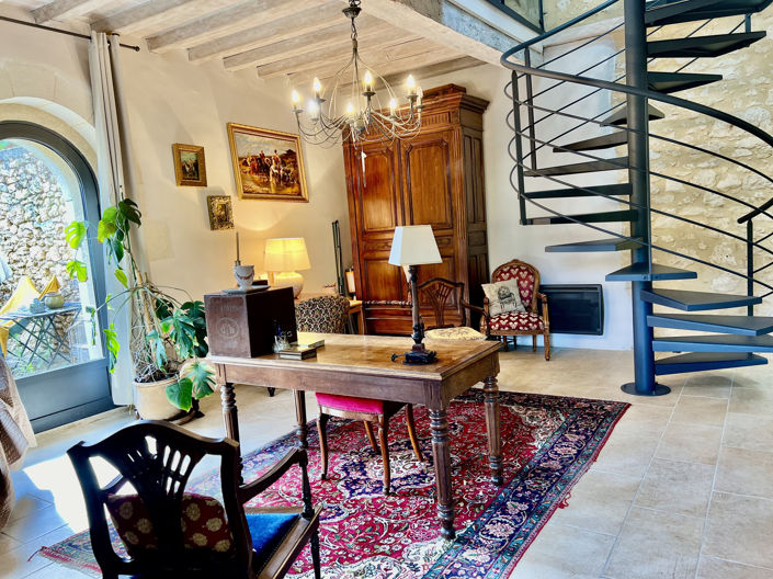 Image No.7-3 Bed House for sale