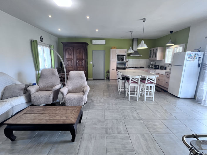 Image No.4-4 Bed House for sale