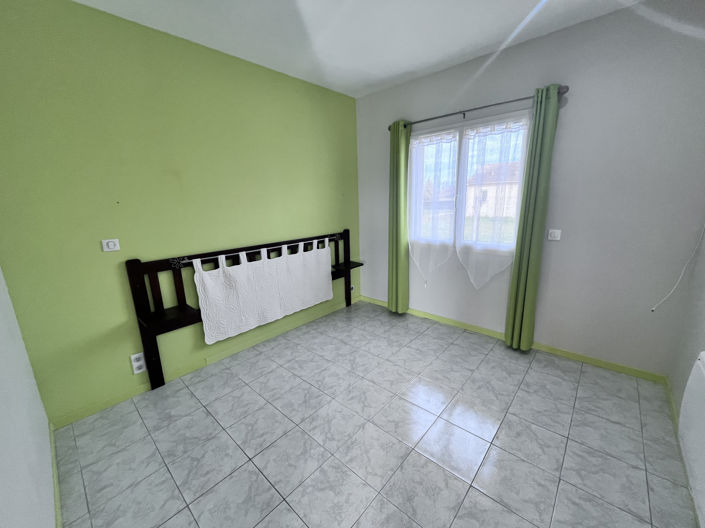 Image No.8-4 Bed House for sale