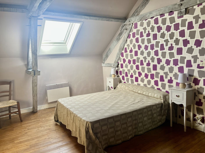 Image No.10-3 Bed House for sale