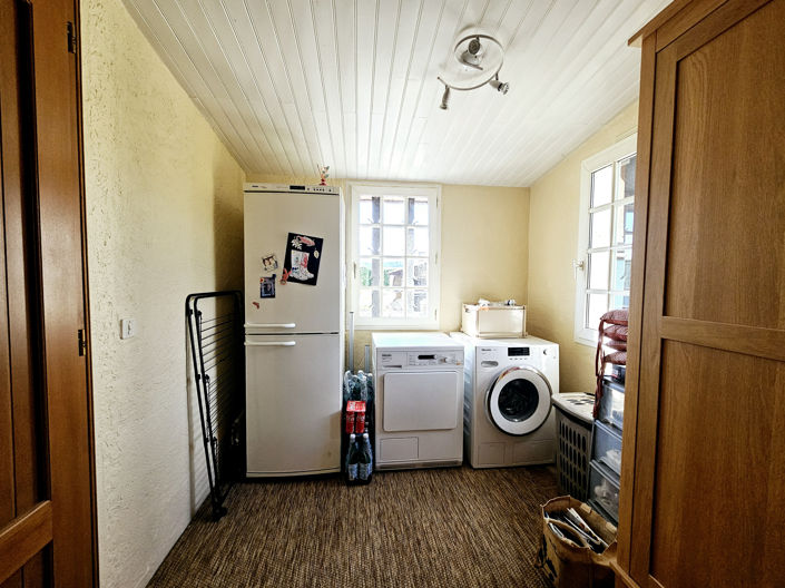 Image No.12-4 Bed House for sale