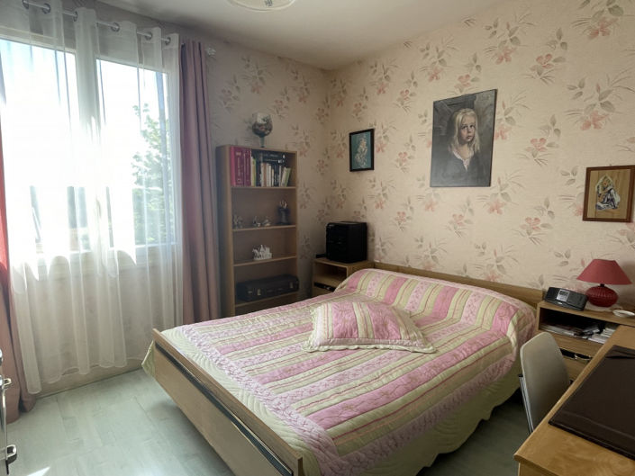 Image No.14-4 Bed House for sale