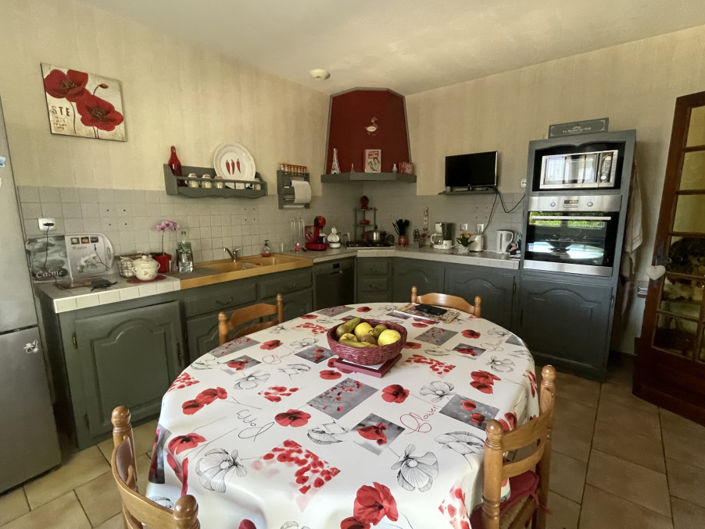 Image No.6-4 Bed House for sale