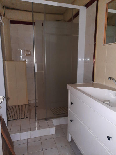 Image No.8-5 Bed House for sale