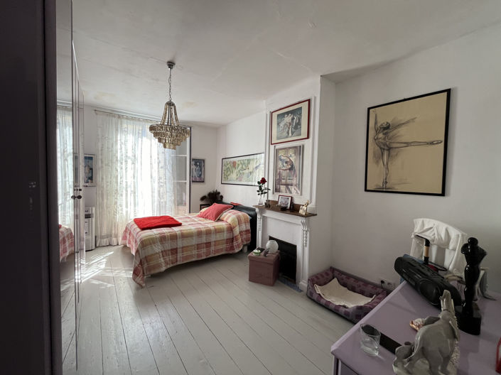 Image No.10-2 Bed House for sale