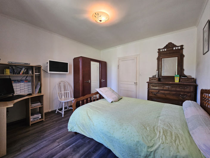 Image No.13-3 Bed House for sale