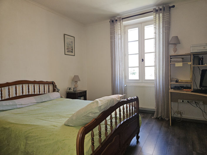 Image No.14-3 Bed House for sale