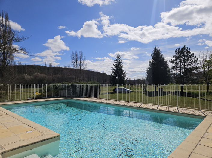 Image No.5-3 Bed House for sale